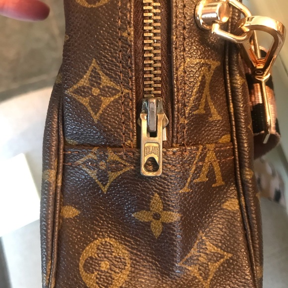 Louis Vuitton Trousse 28 - Picture 11 of 16